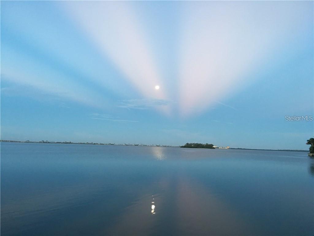 OZONA SHORES 5TH ADD - Residential