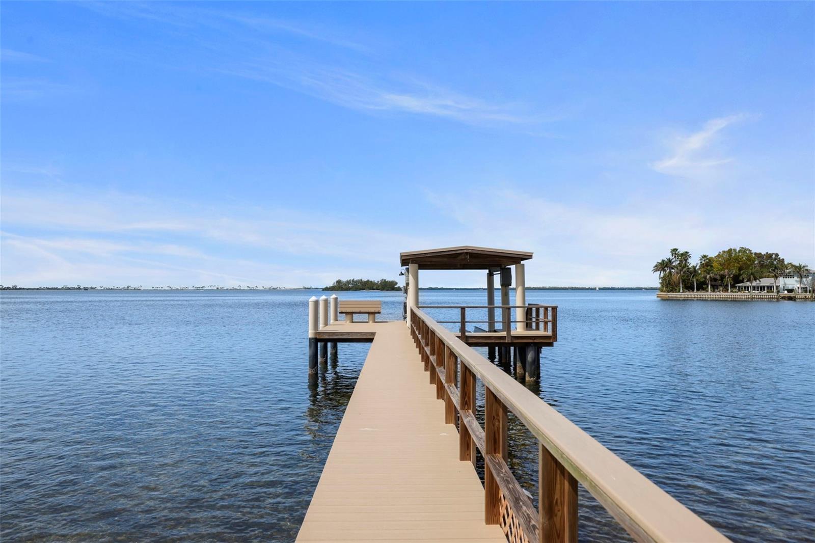 OZONA SHORES 5TH ADD - Residential