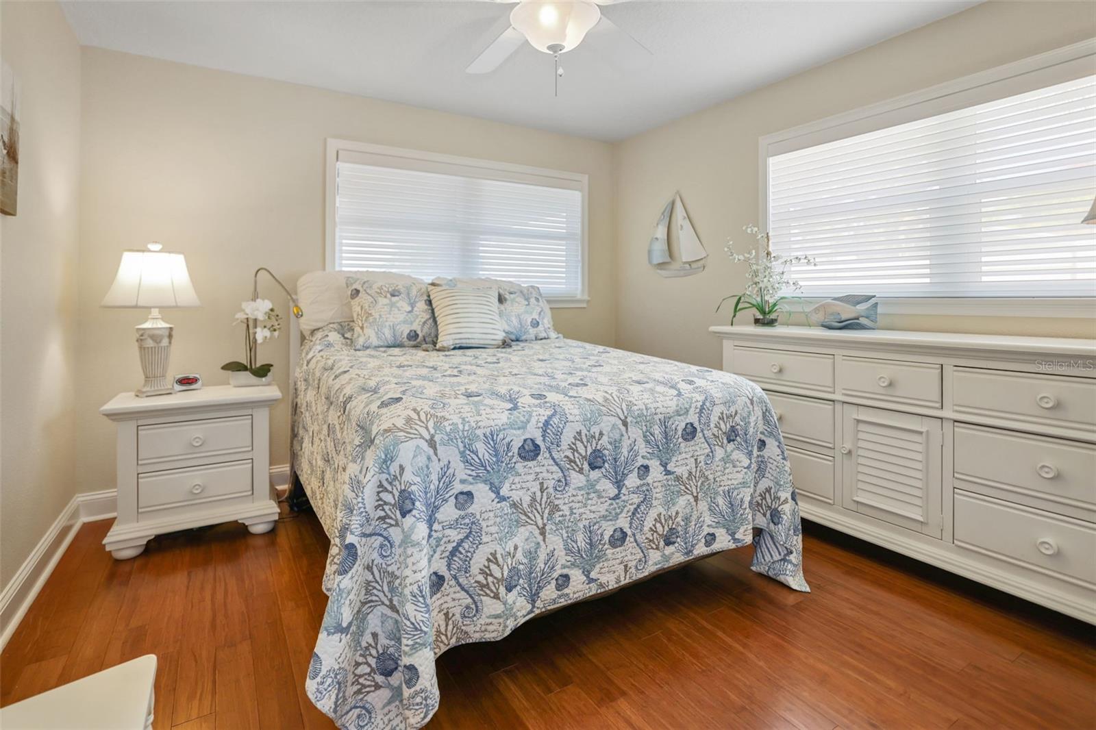 OZONA SHORES 5TH ADD - Residential