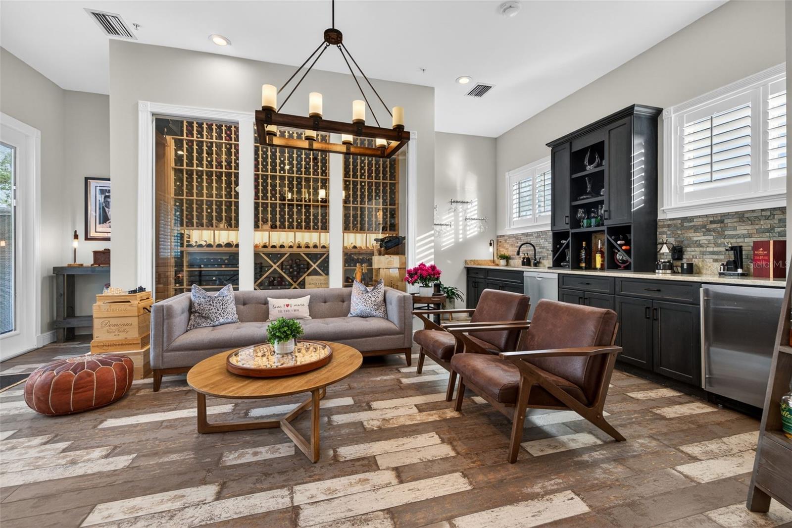 ASBURY PARK VILLAS & TWNHS - Residential