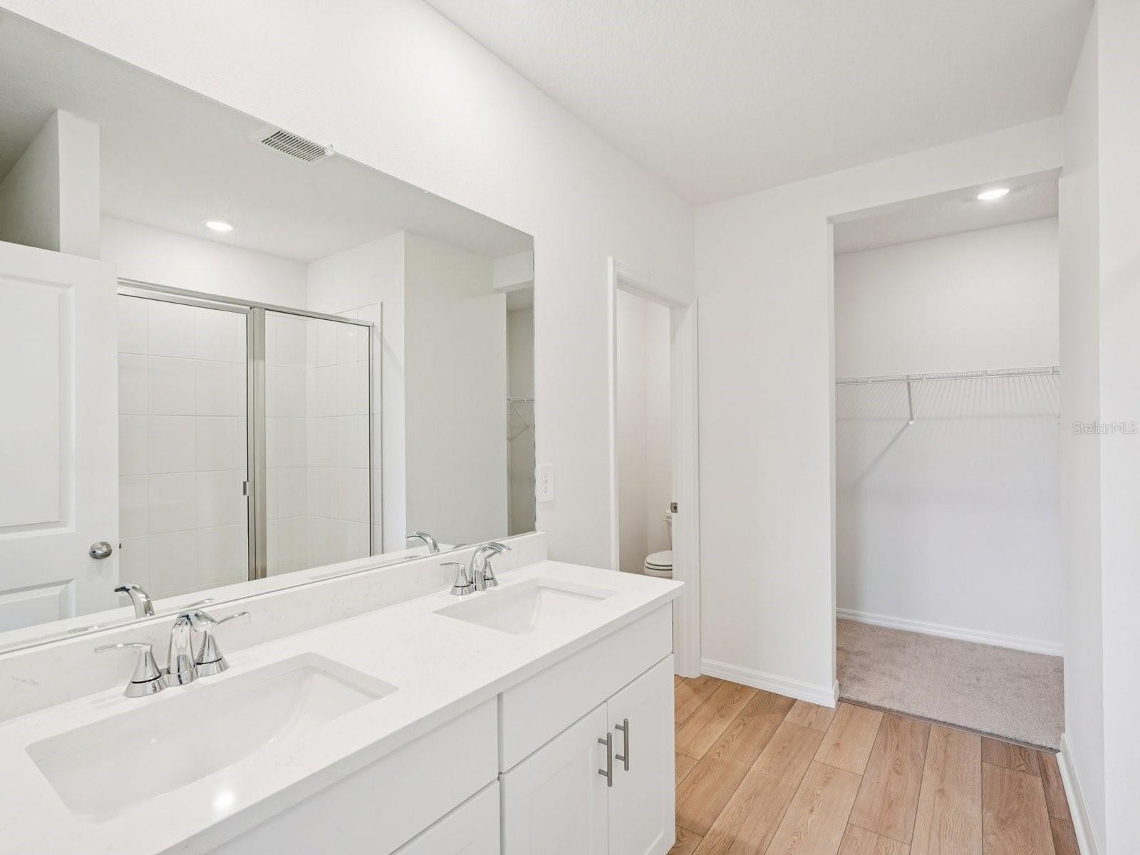 MAGNOLIA BAY - Residential