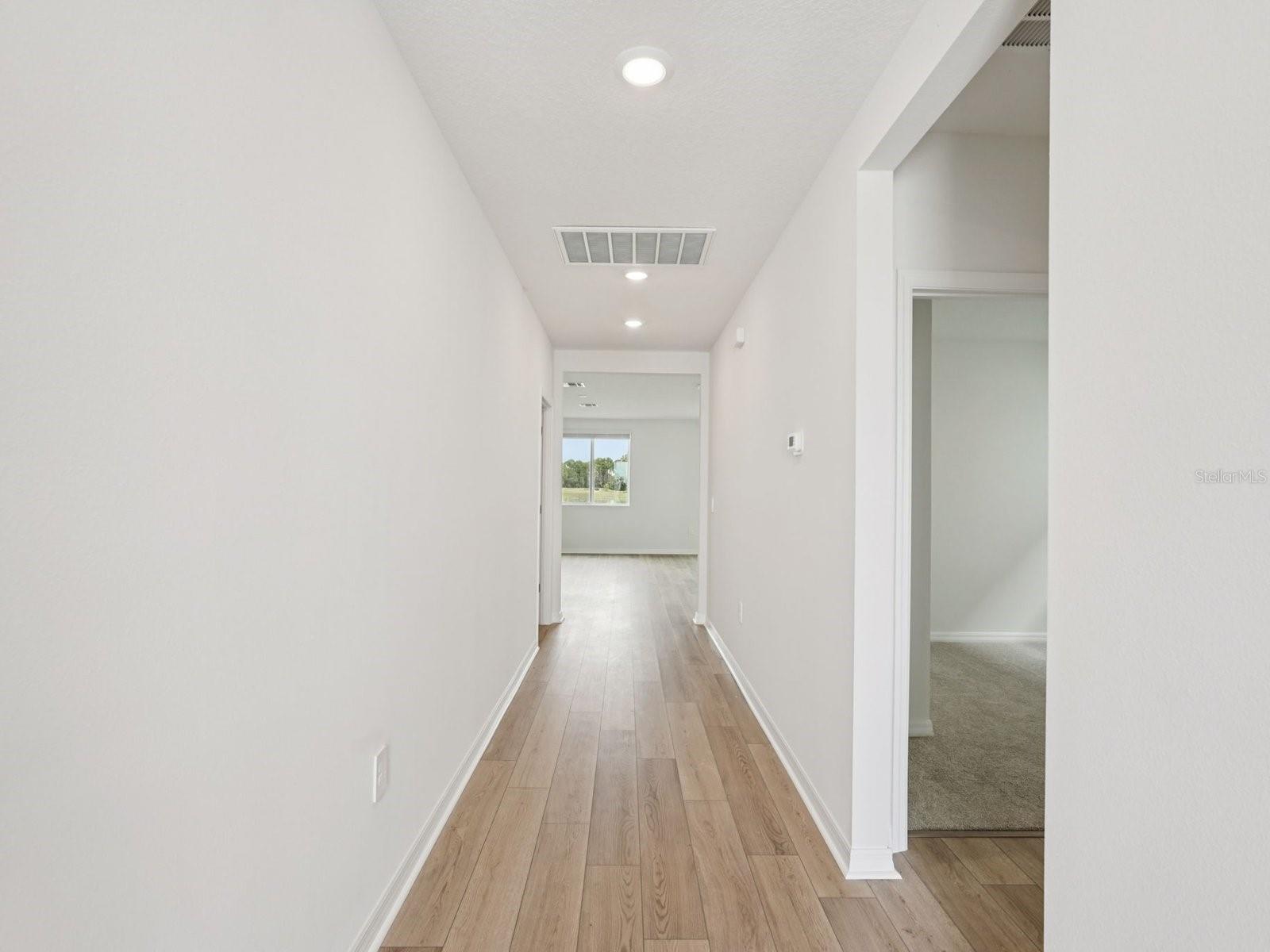 MAGNOLIA BAY - Residential