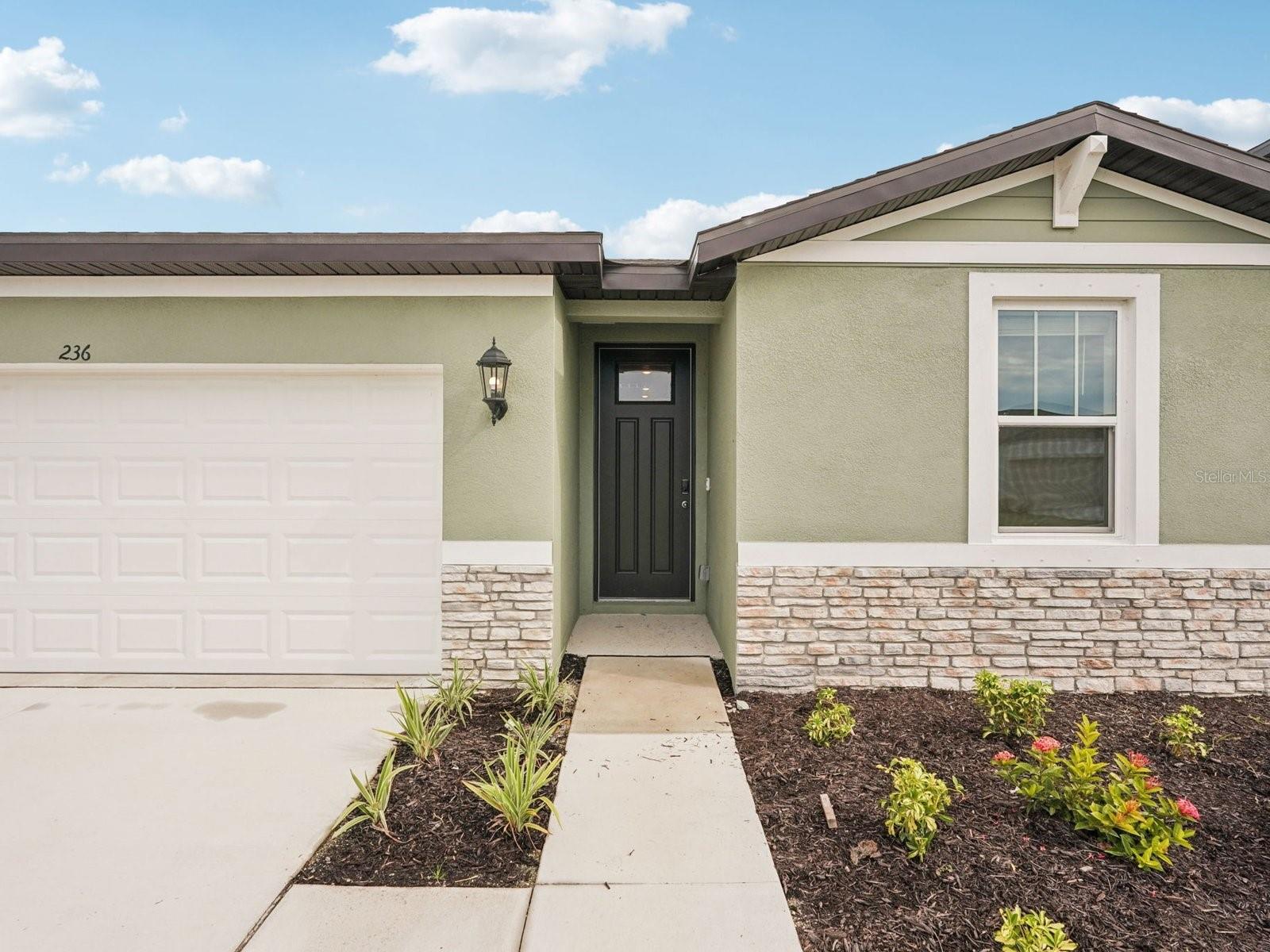 236 LAZY SHORE DRIVE