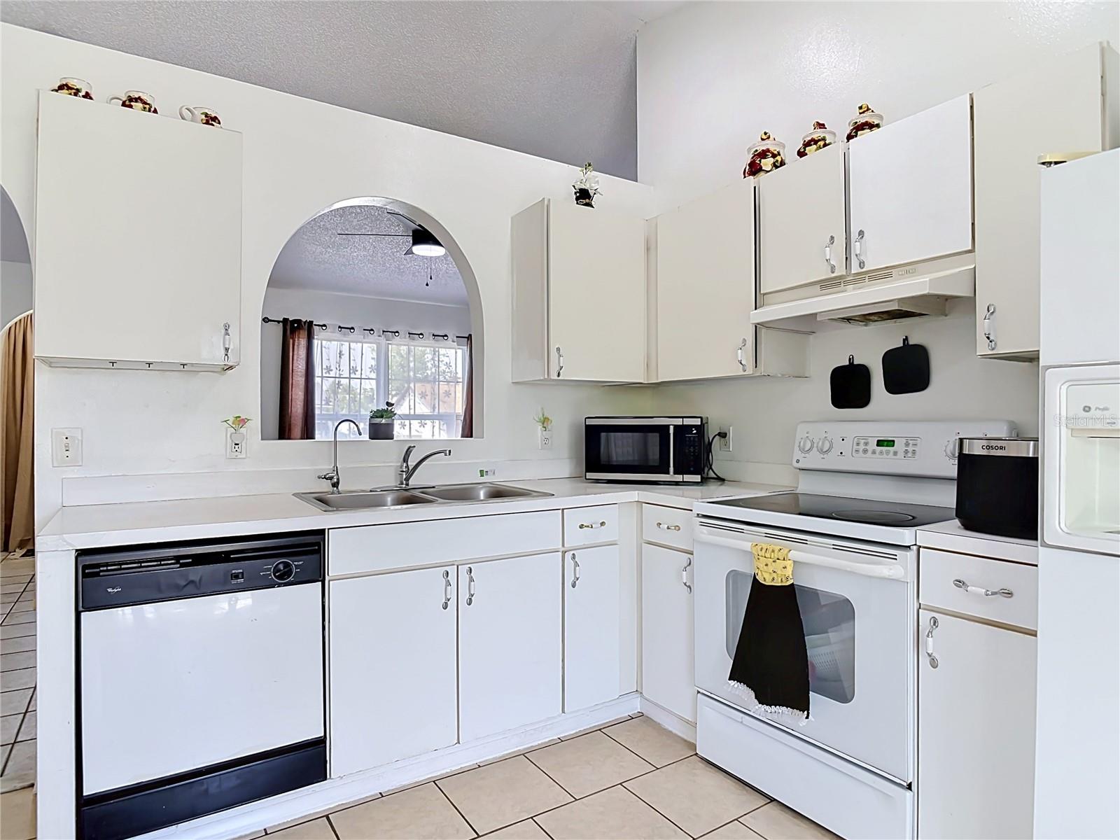 DELTONA LAKES UNIT 05 - Residential