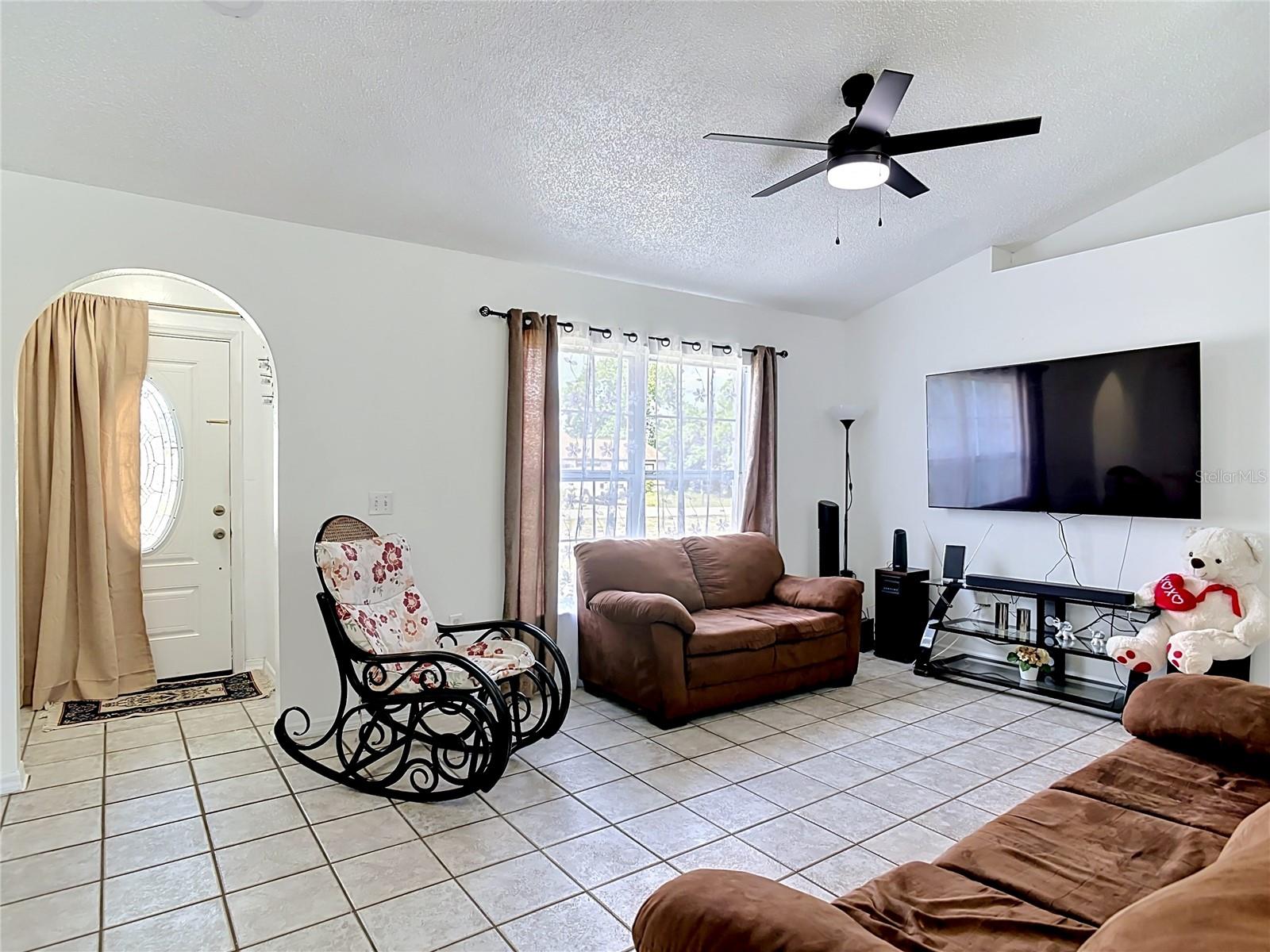 DELTONA LAKES UNIT 05 - Residential