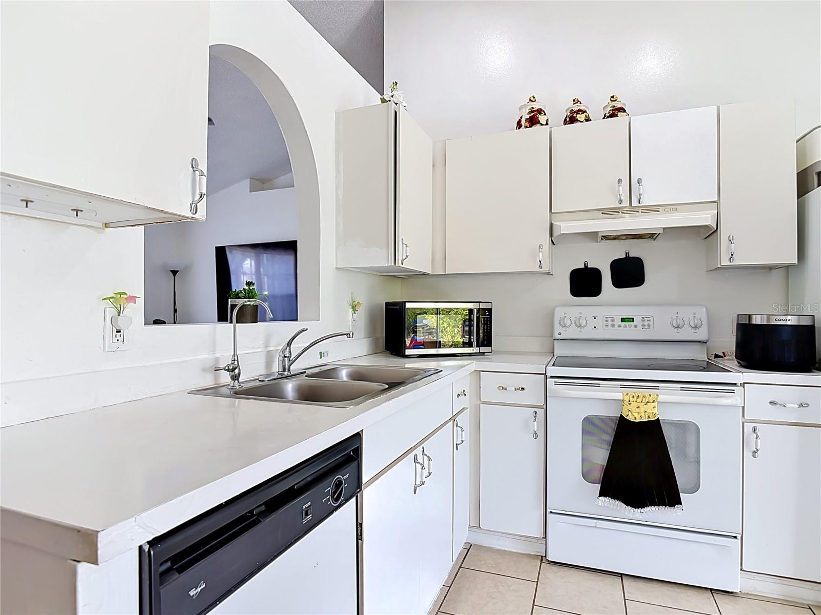 DELTONA LAKES UNIT 05 - Residential