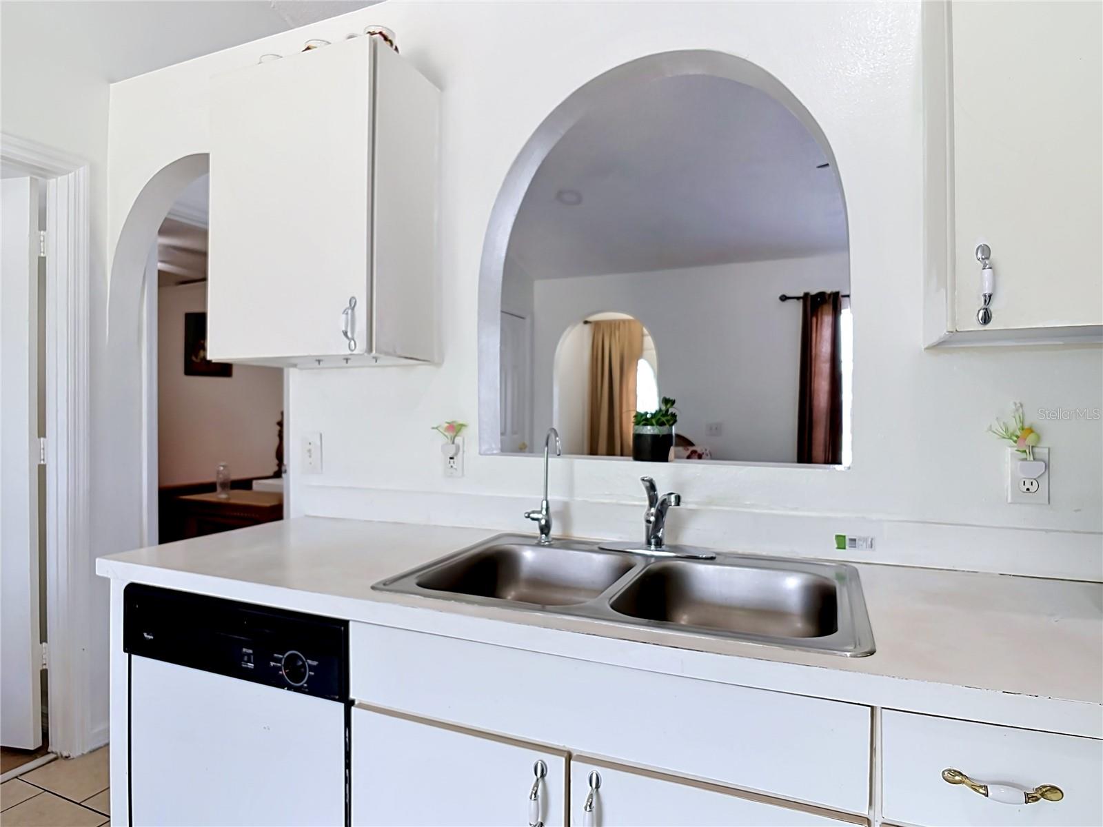 DELTONA LAKES UNIT 05 - Residential