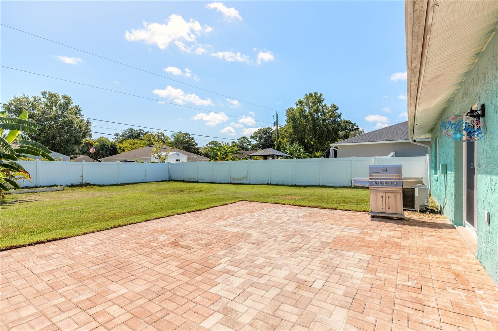 3213 VISTA PALM DRIVE