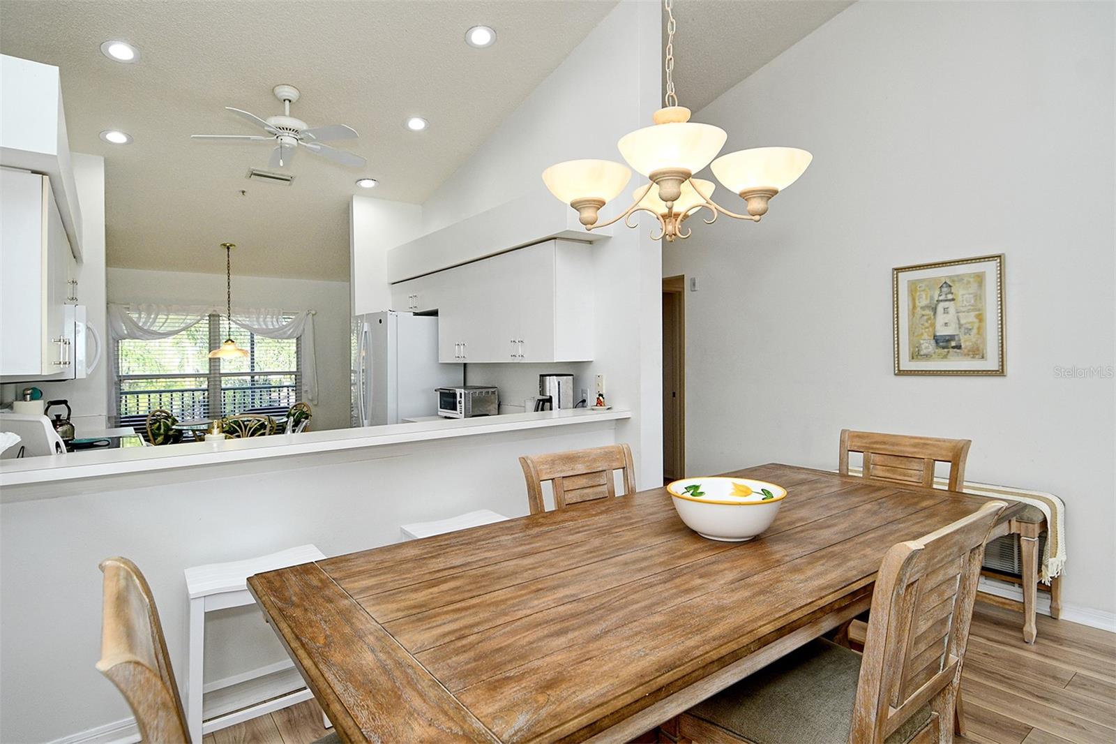 HERITAGE OAKS GOLF & COUNTRY CLUB - Residential