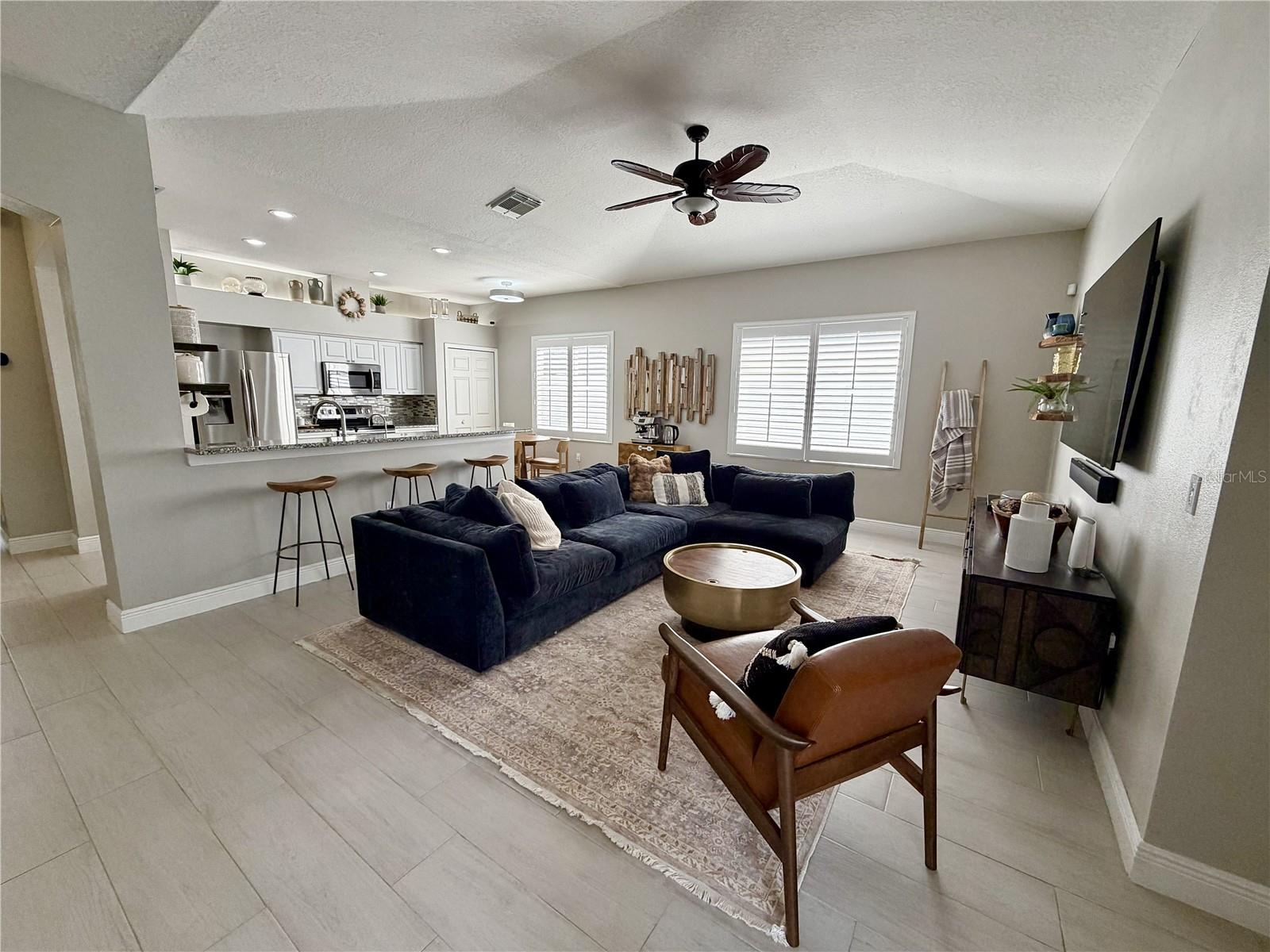 EASTLAKE OAKS PH 4 - Residential