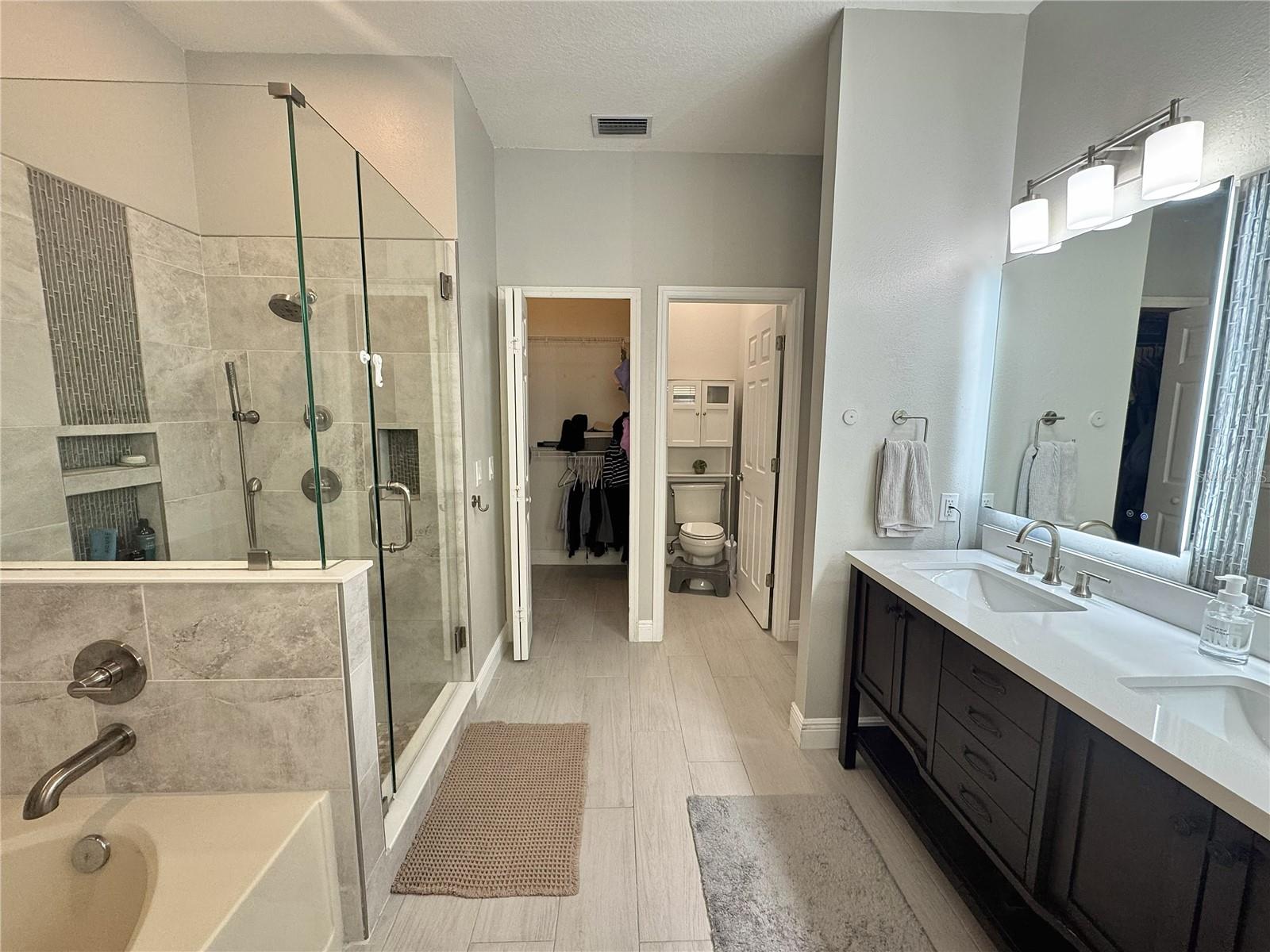 EASTLAKE OAKS PH 4 - Residential