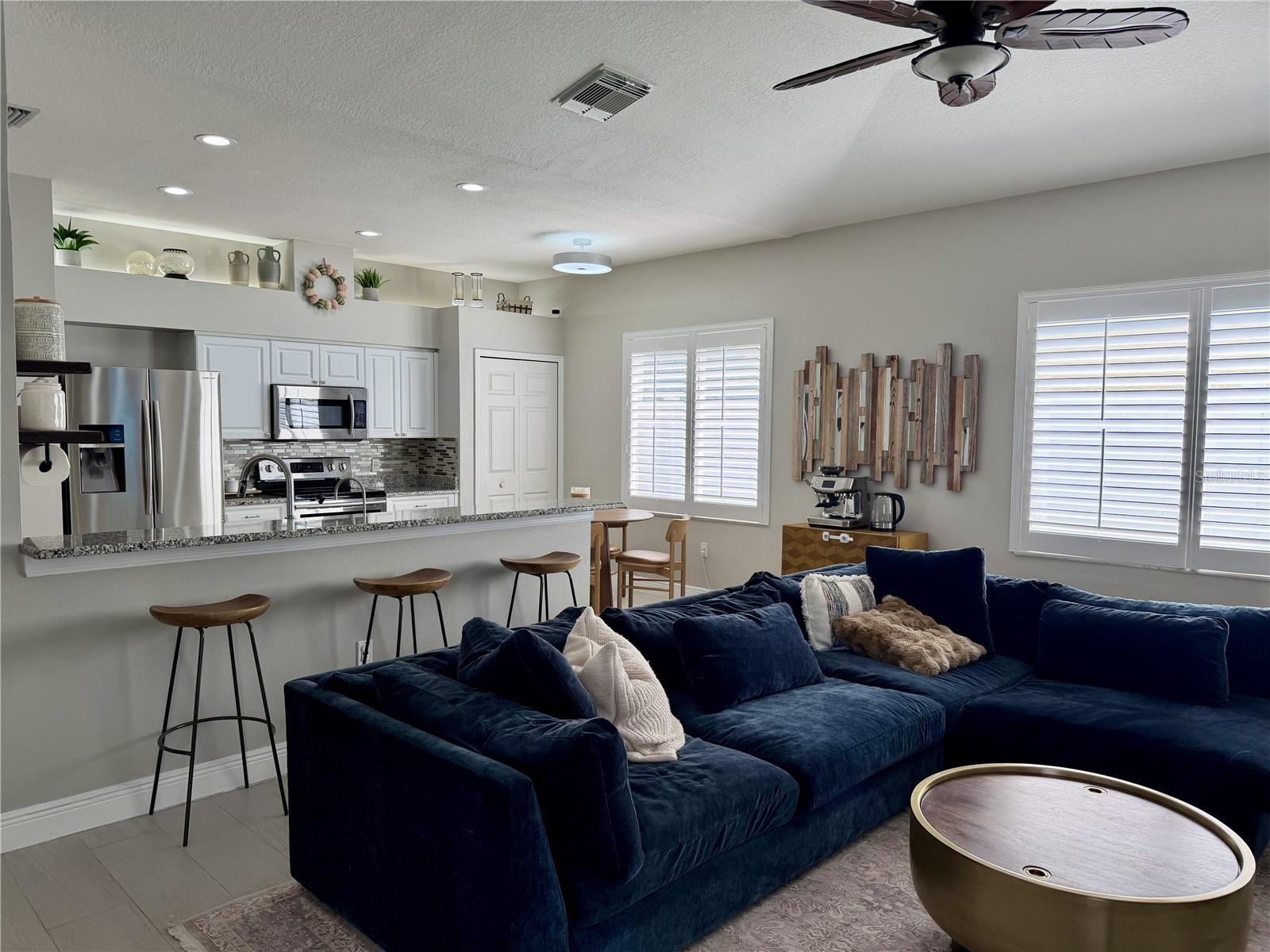 EASTLAKE OAKS PH 4 - Residential