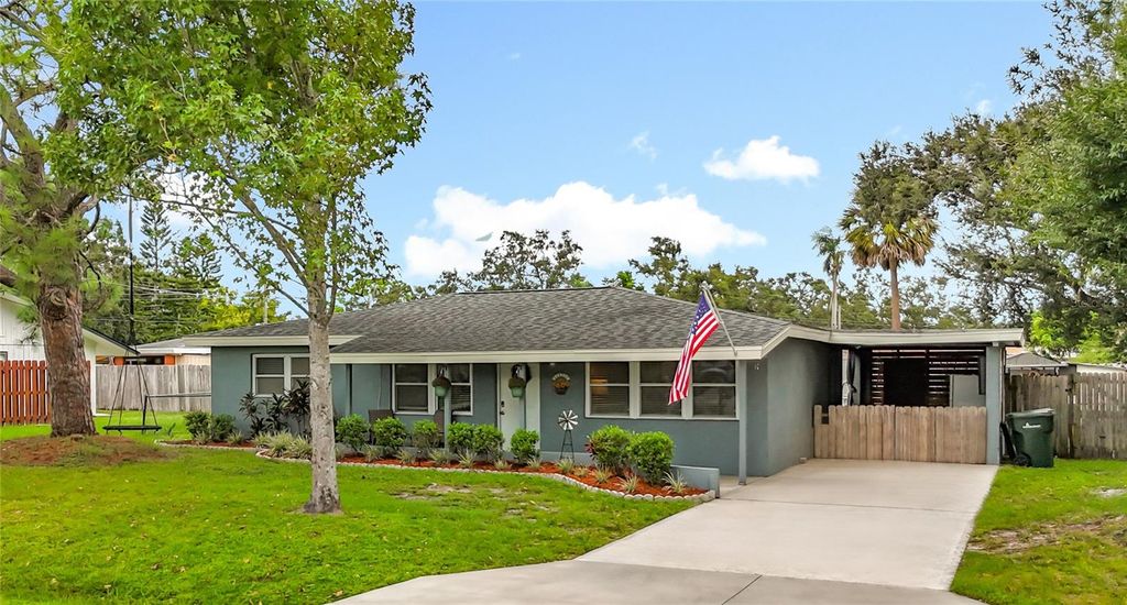 Photo of 4547 Busti Drive, Sarasota, FL 34232 (MLS # N6140649)