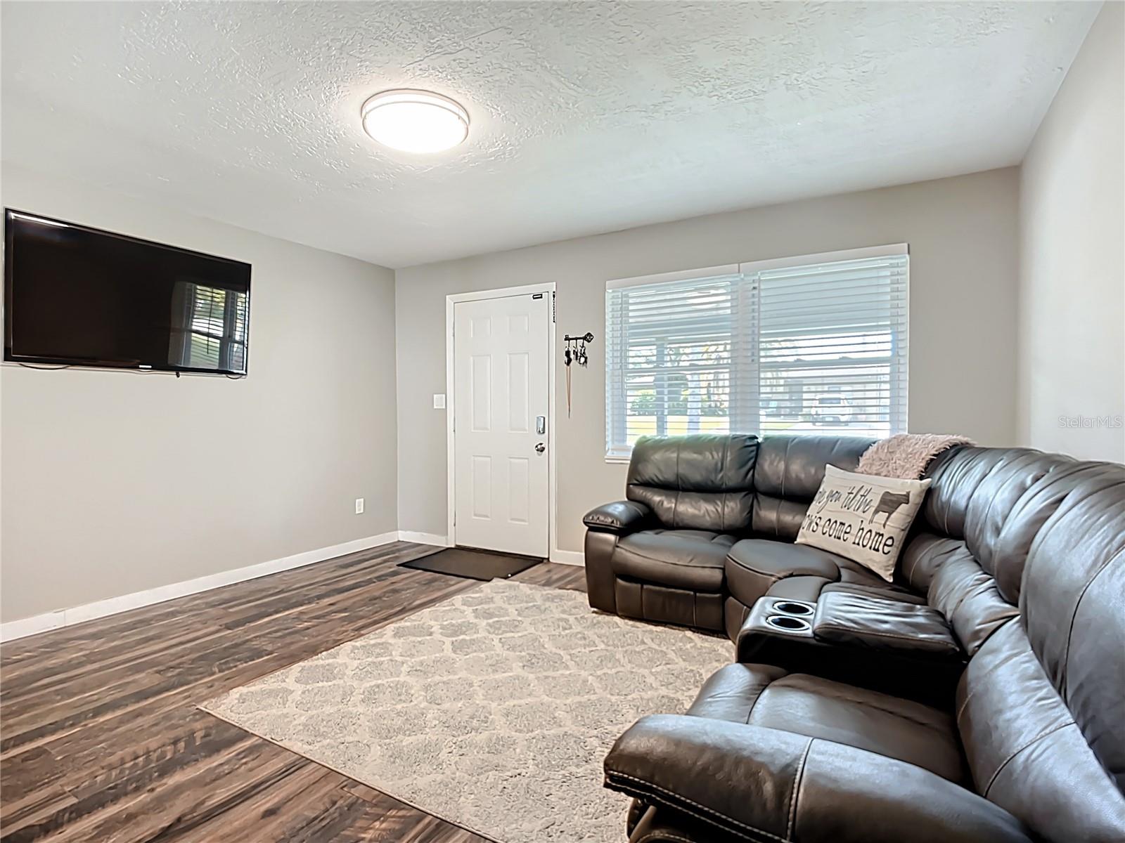 4547 BUSTI DRIVE