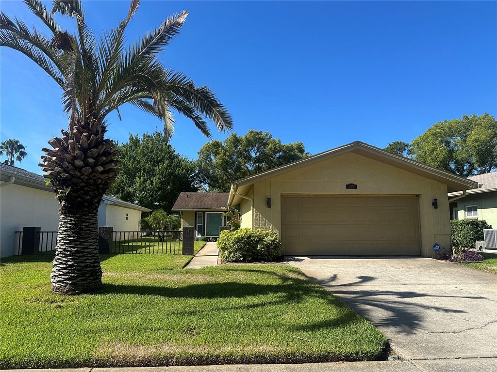 Photo of 7800 Fairlawn Drive, Hudson, FL 34667 (MLS # W7886516)