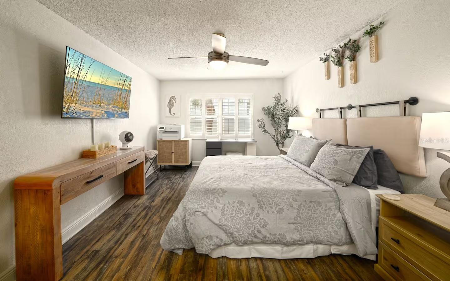 EL MAR CONDO - Residential