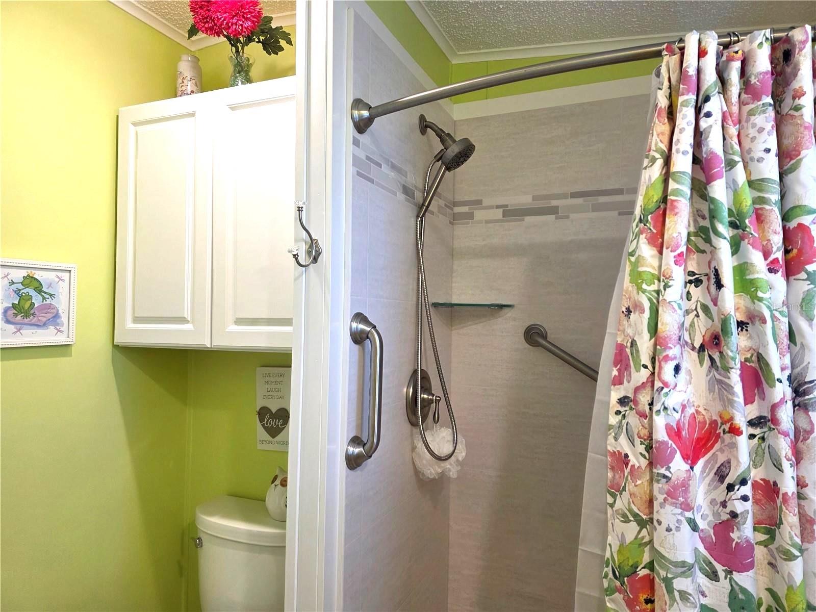 OAK GROVE - Residential