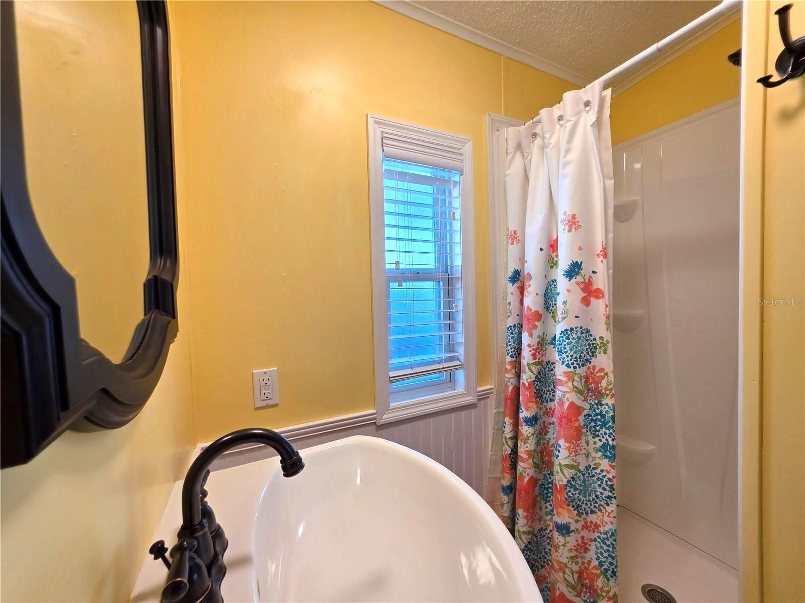 OAK GROVE - Residential