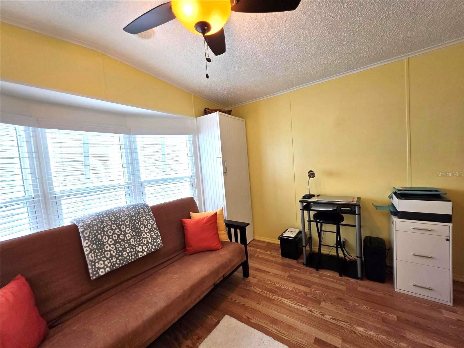 OAK GROVE - Residential