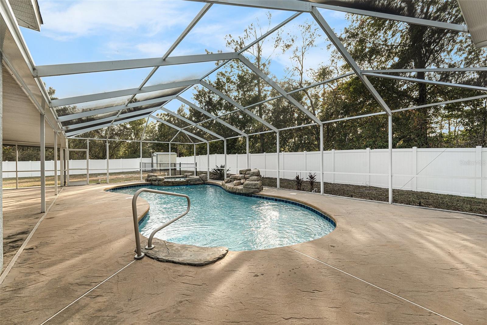 ROYAL HIGHLANDS UNIT 9 - Residential