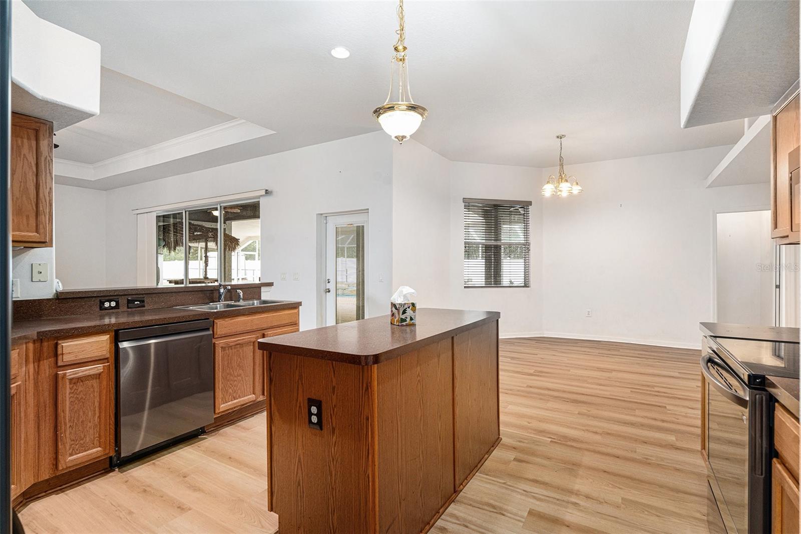 ROYAL HIGHLANDS UNIT 9 - Residential