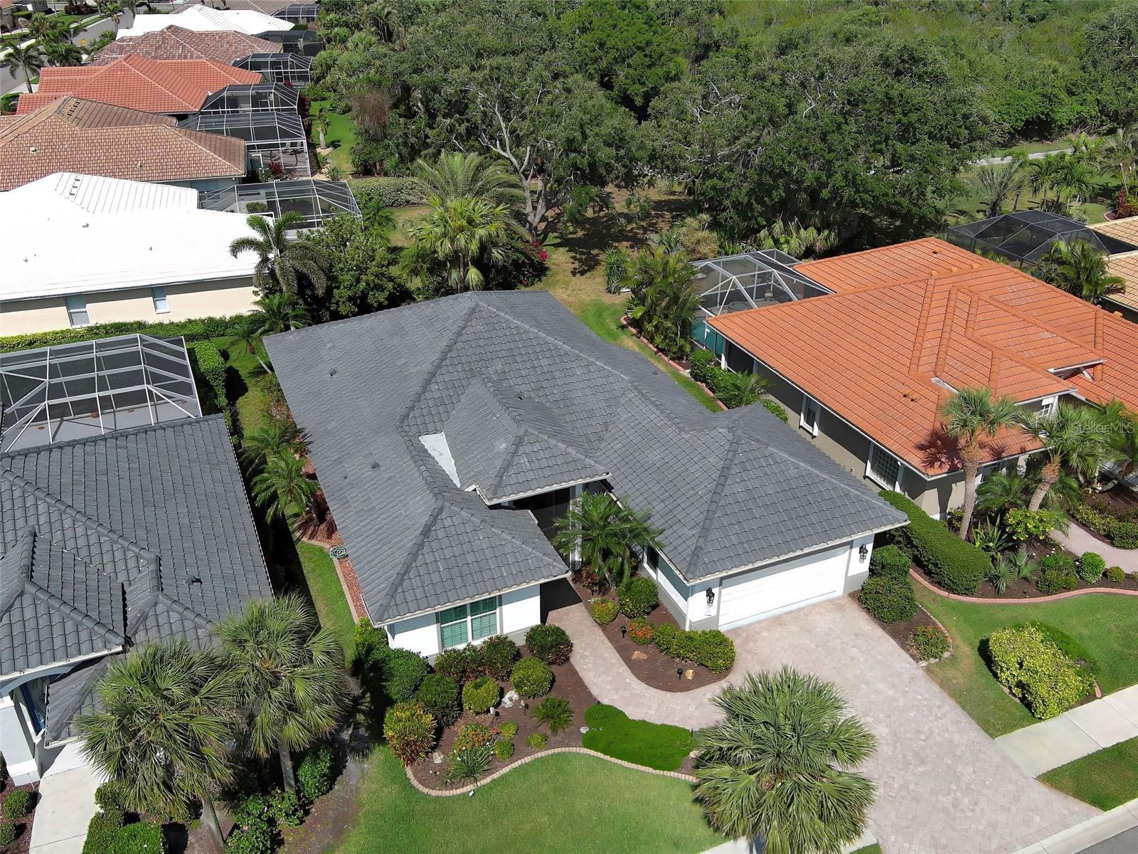 589 POND WILLOW LANE