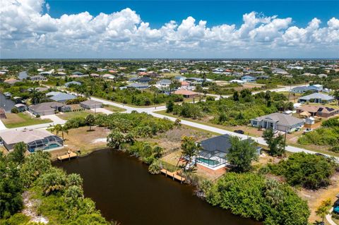 A home in PORT CHARLOTTE