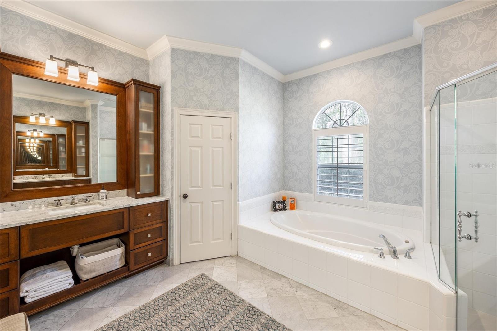 HAILE PLANTATION UNIT 33 PH I - Residential