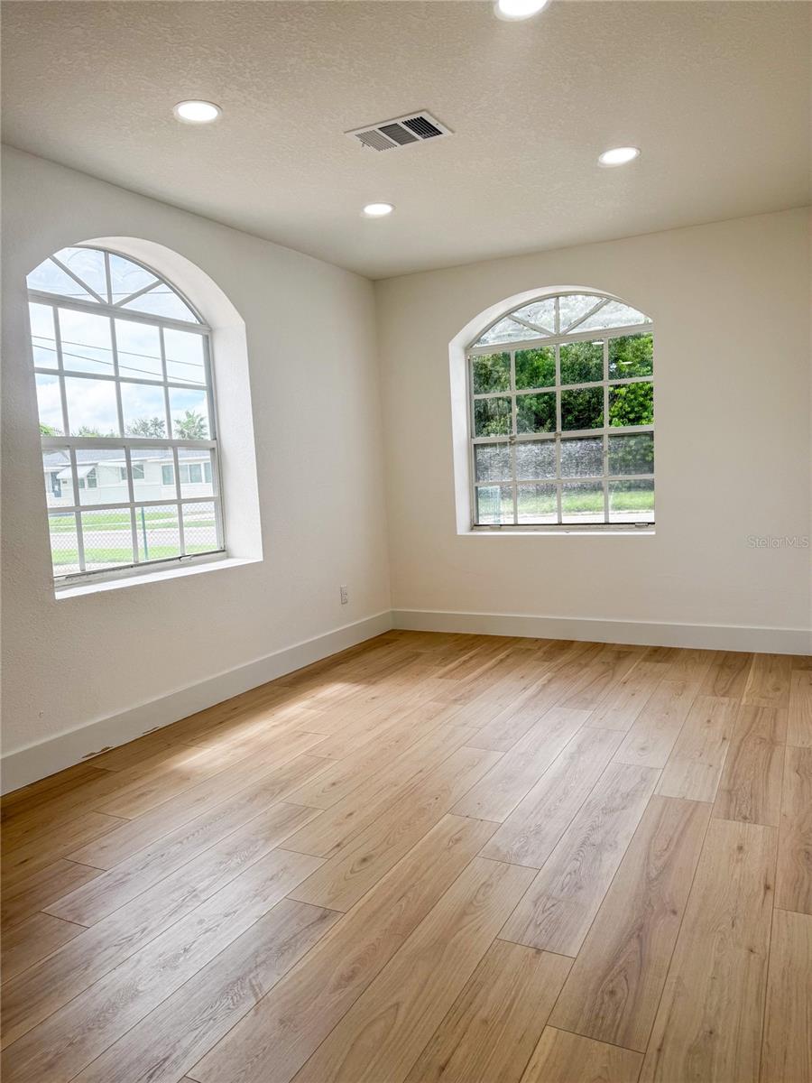 ST PETERSBURG BEACH NORTH UNIT 2 - Residential