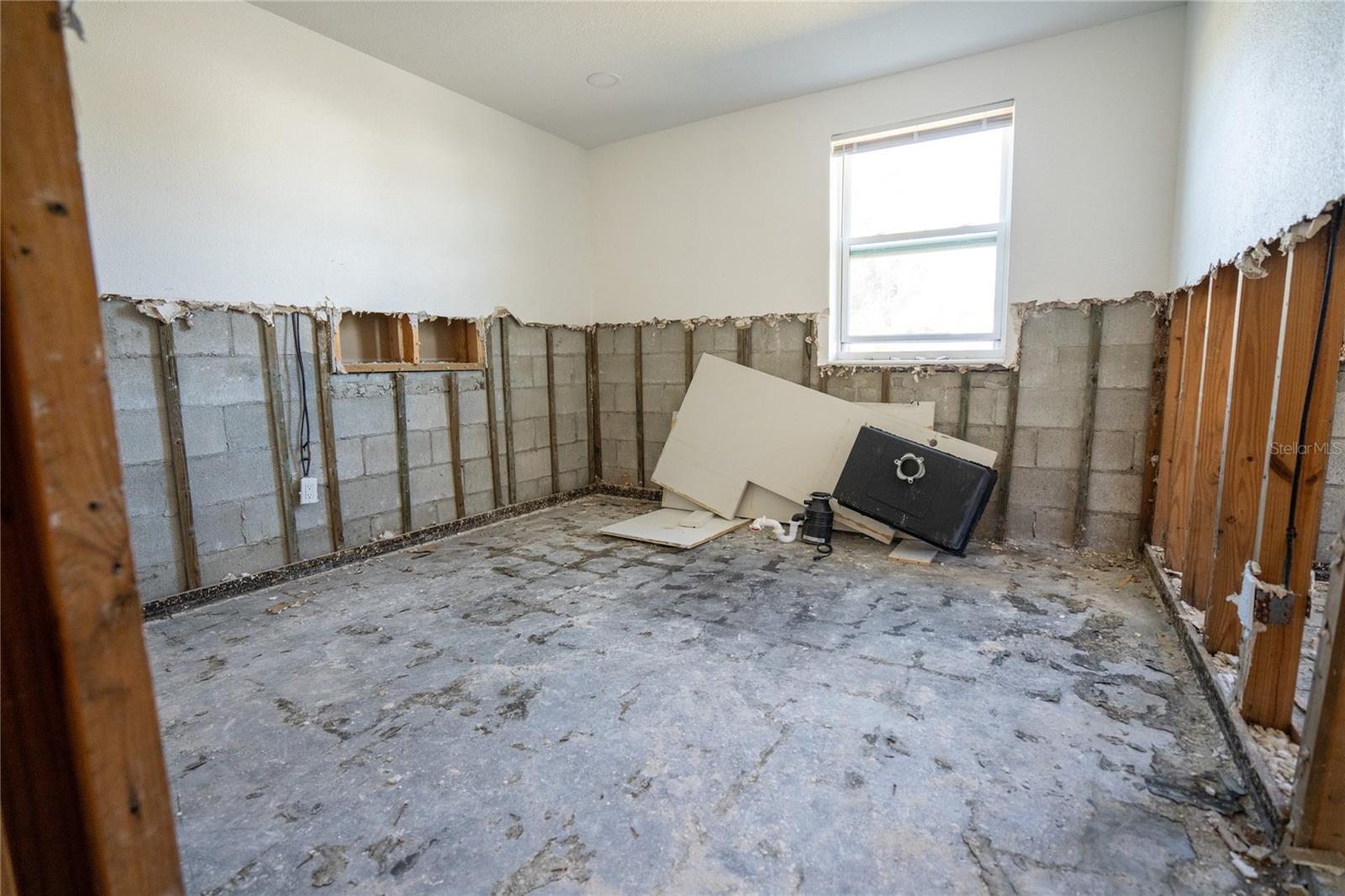 ST PETERSBURG BEACH NORTH UNIT 2 - Residential