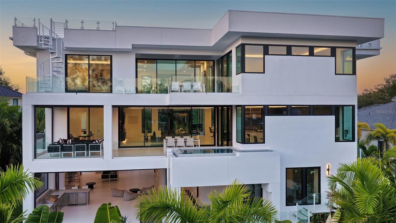 CHEROKEE LODGE - Residential