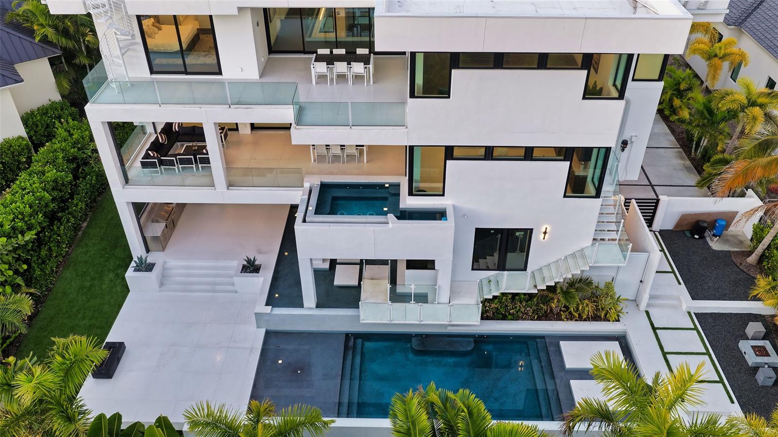 CHEROKEE LODGE - Residential