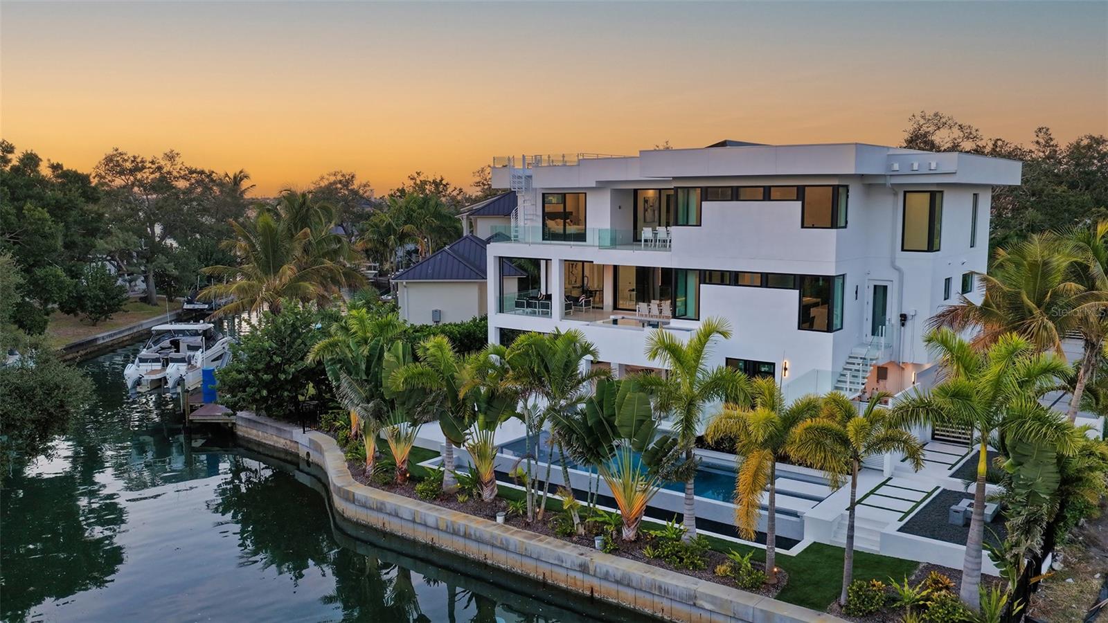 CHEROKEE LODGE - Residential