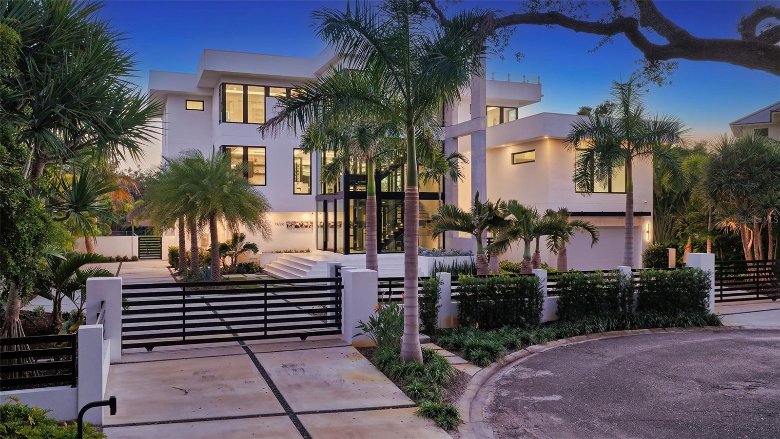 CHEROKEE LODGE - Residential