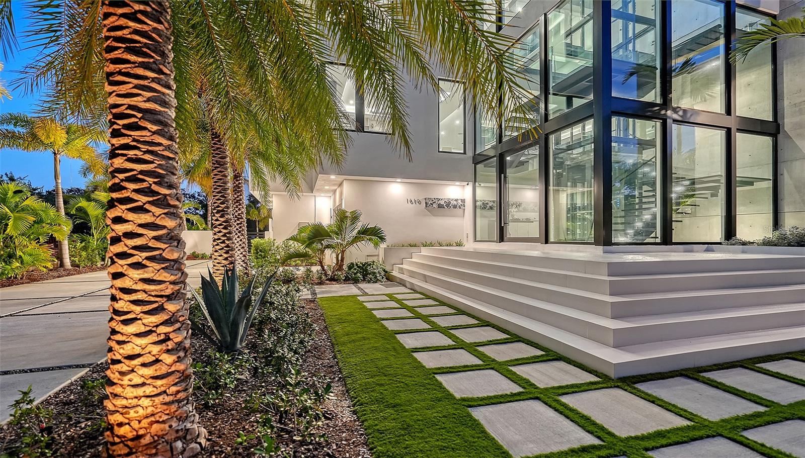 CHEROKEE LODGE - Residential