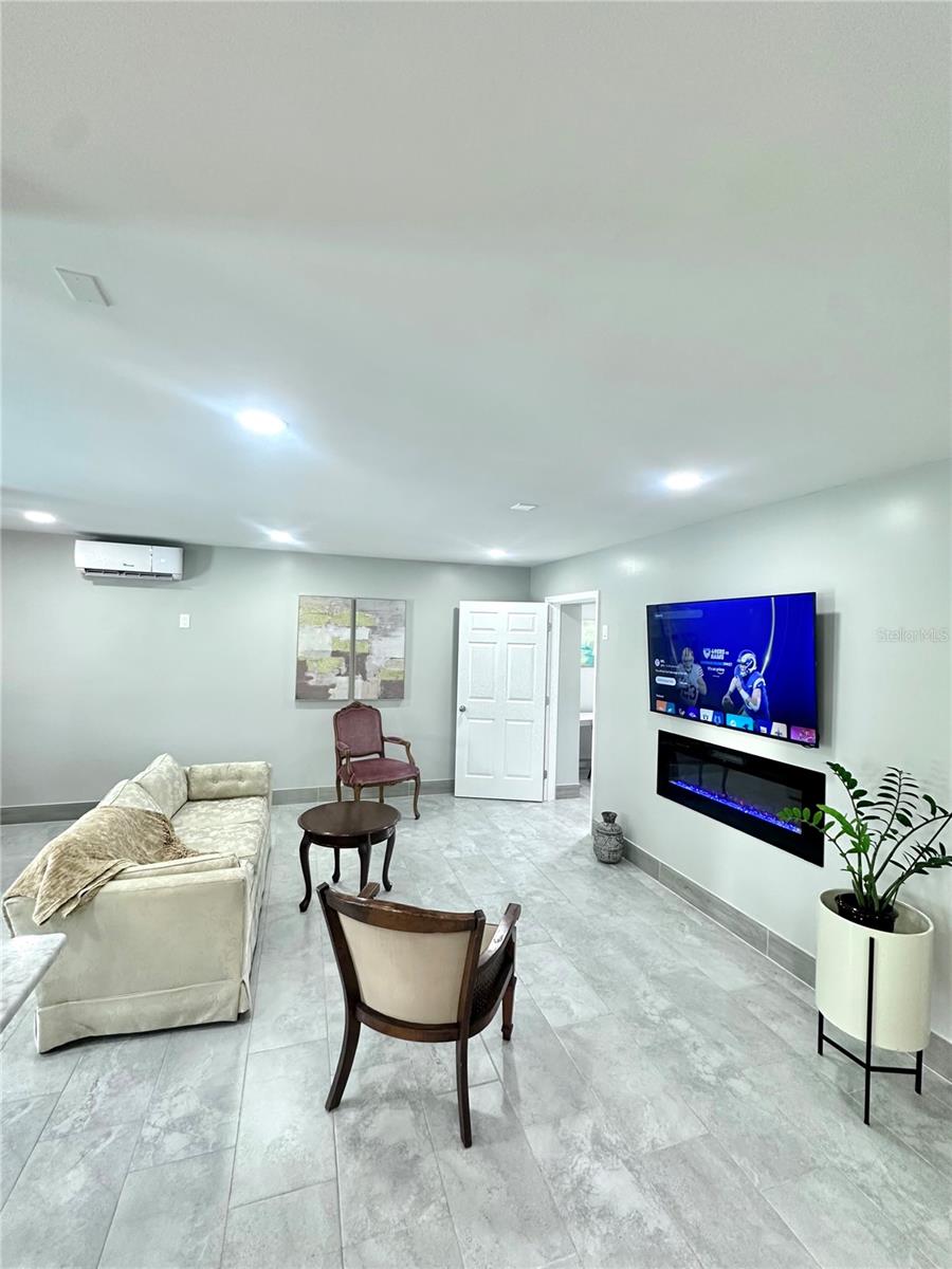 GULF SHORES 3RD ADD REP - Residential Lease