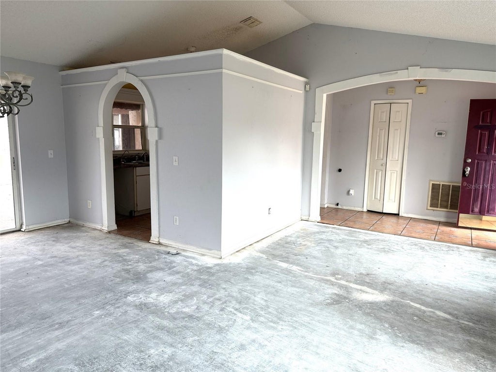 Photo of 3208 Kings Ridge Terrace, Deltona, FL 32725 (MLS # V4950625)
