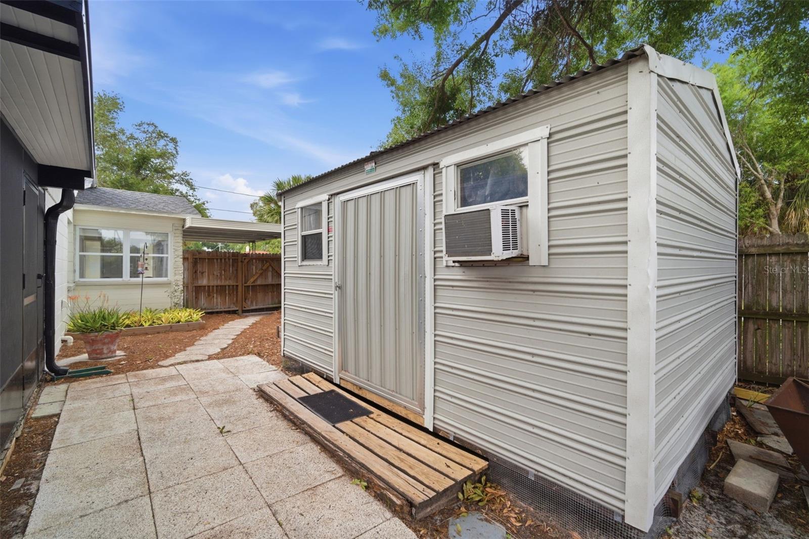 GANDY BLVD PARK 2ND ADD - Residential