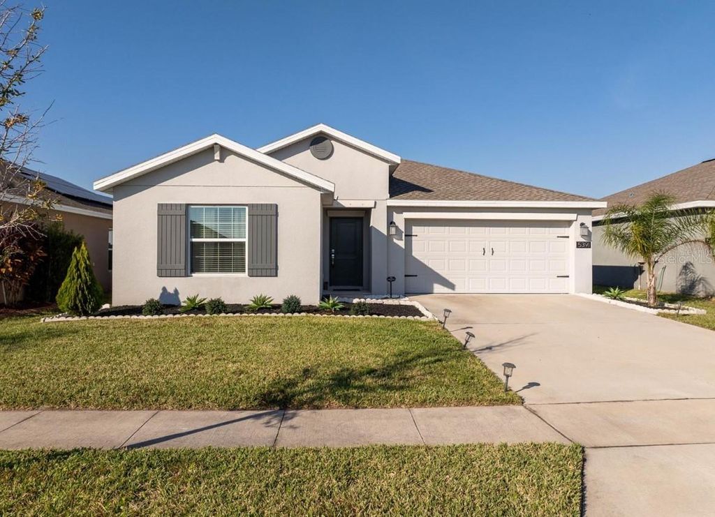 Photo of 5391 Preserve Boulevard, Saint Cloud, FL 34772 (MLS # O6386691)