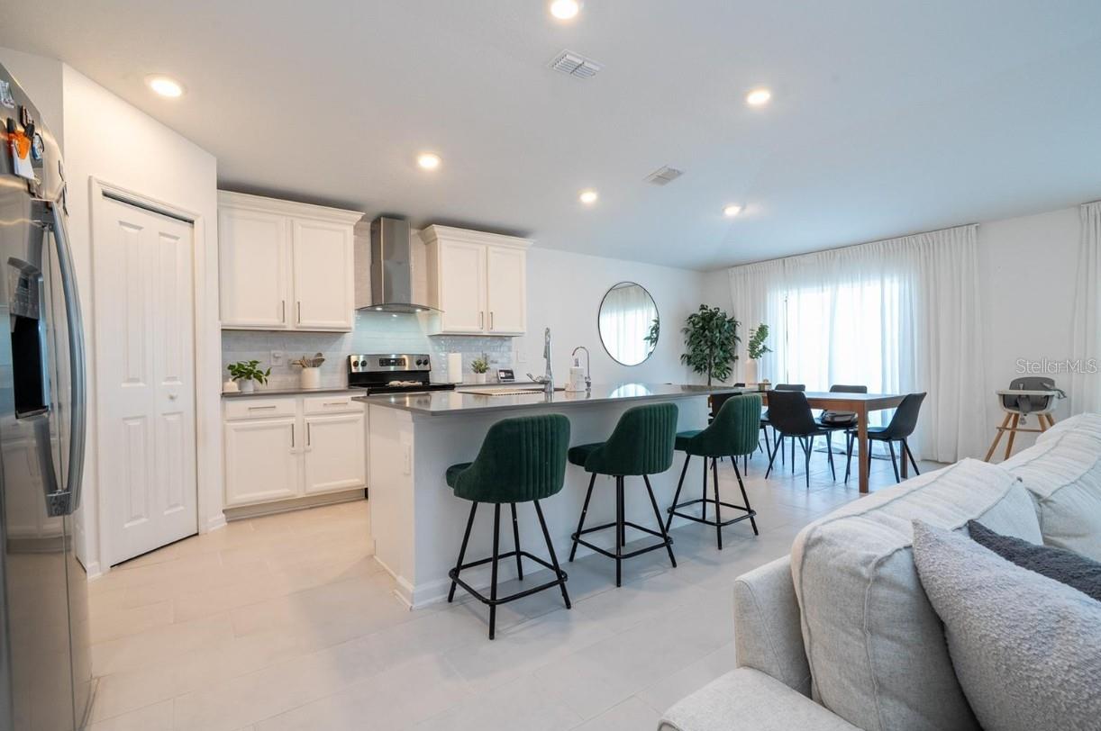 OLD HICKORY 50S - Residential Lease