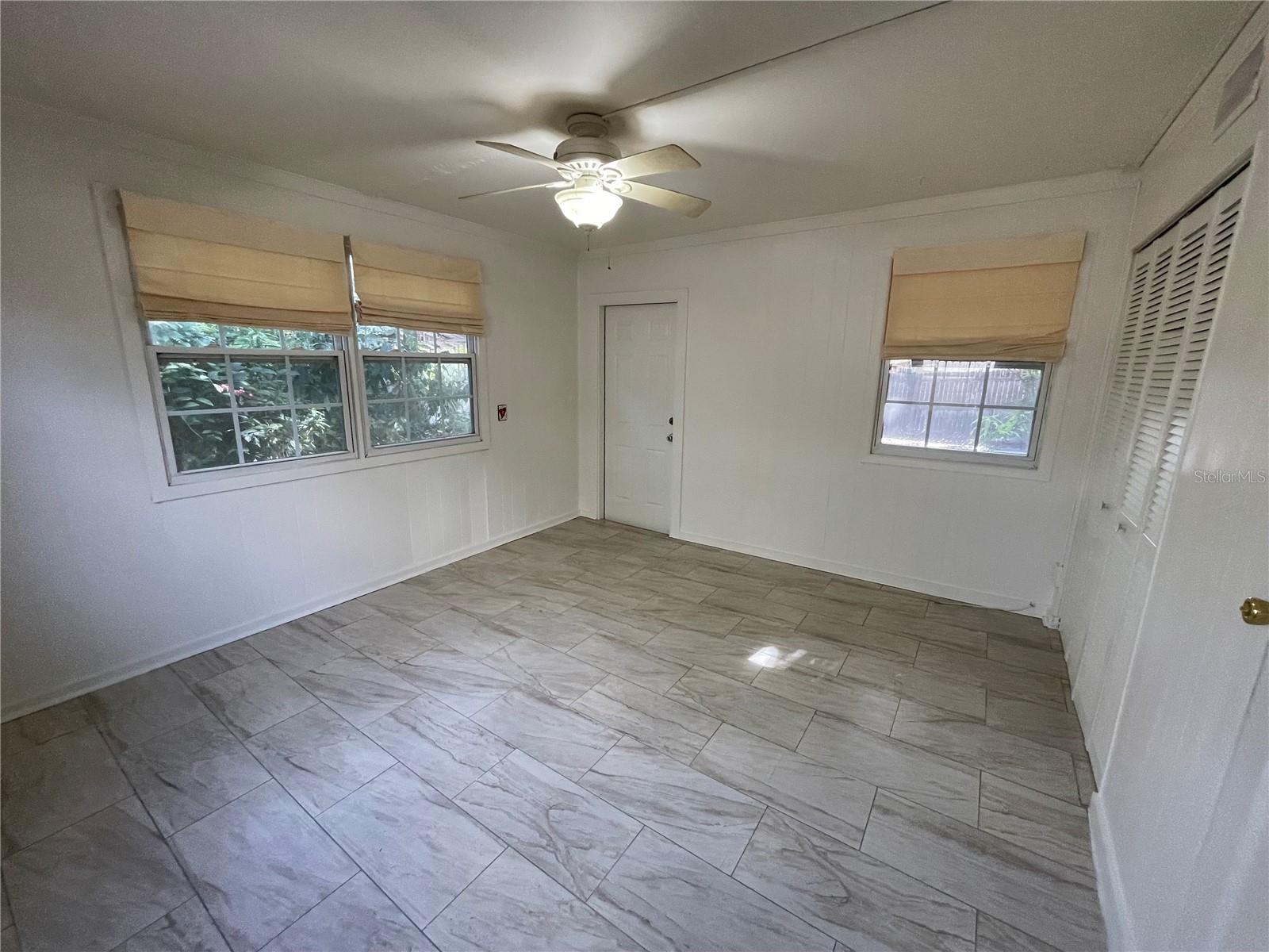 HOYTS A A SUB - Residential