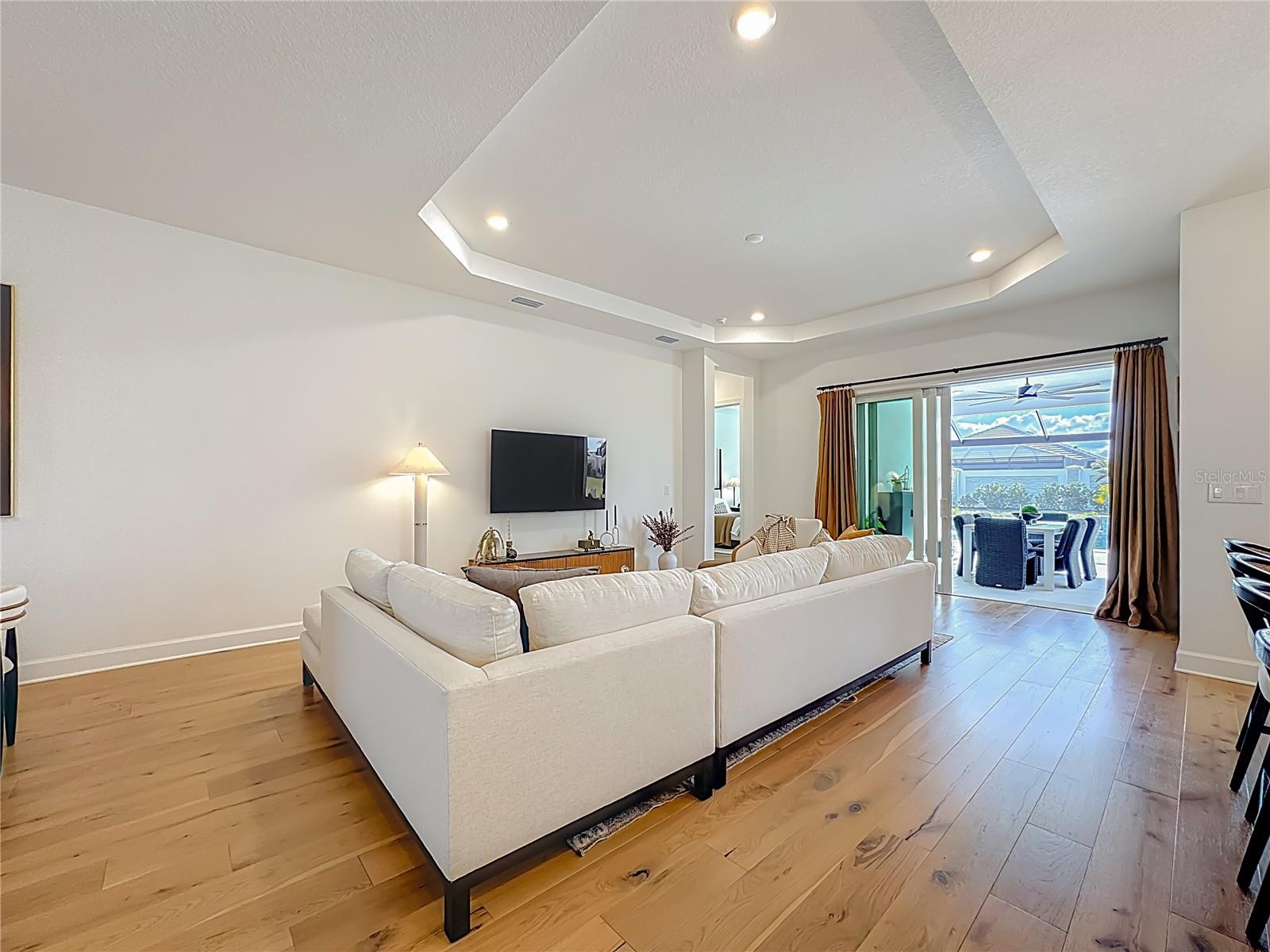 ESPLANADE AT AZARIO LAKEWOOD RANCH - Residential