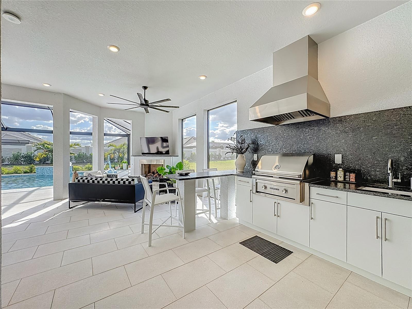 ESPLANADE AT AZARIO LAKEWOOD RANCH - Residential