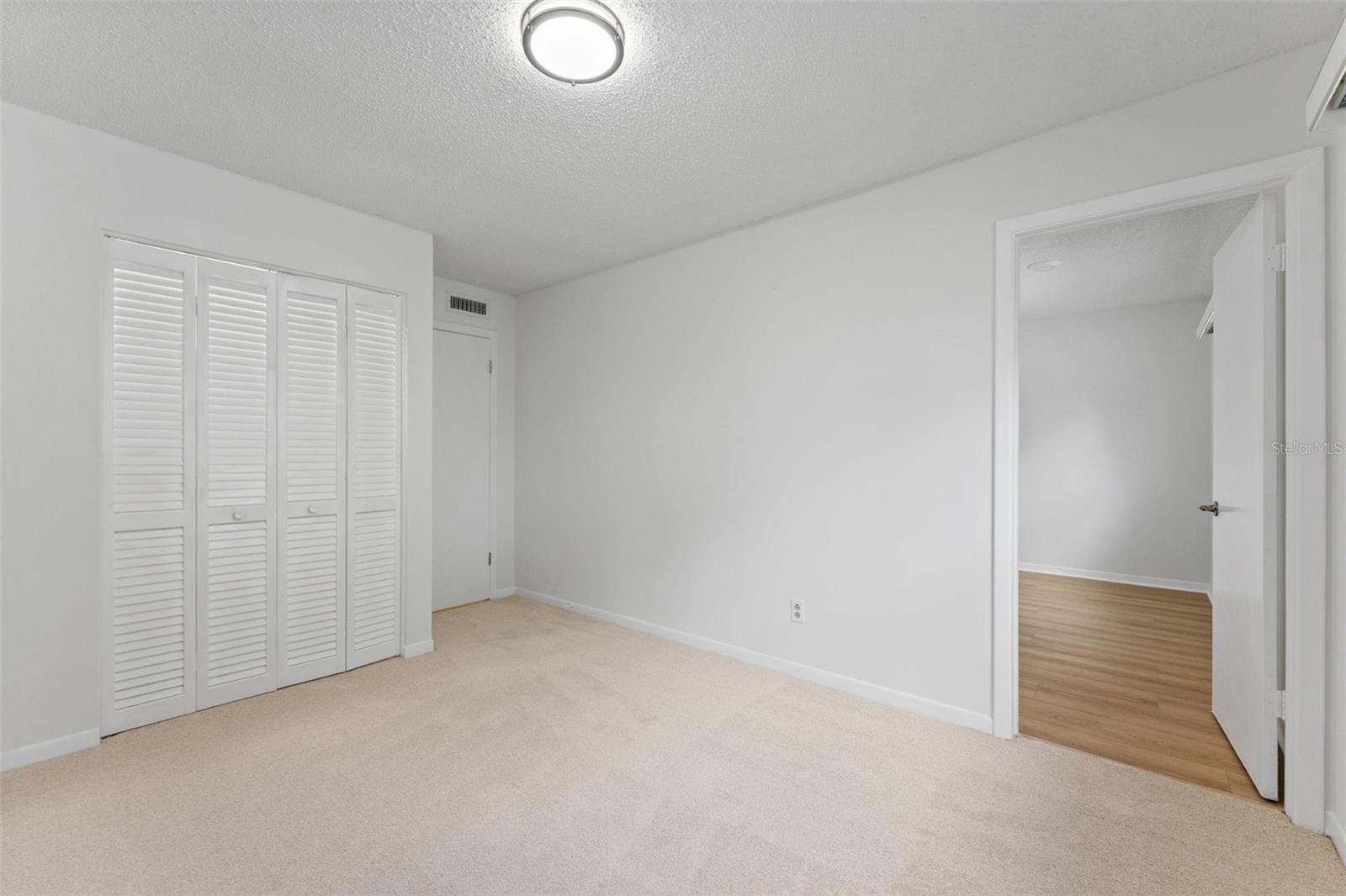 WHISPERING PINES FOREST 4TH ADD - Residential