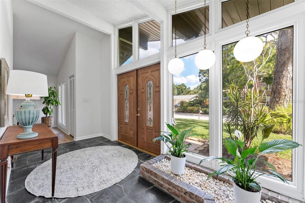 Photo of 14212 84th Terrace, Seminole, FL 33776 (MLS # TB8509594)