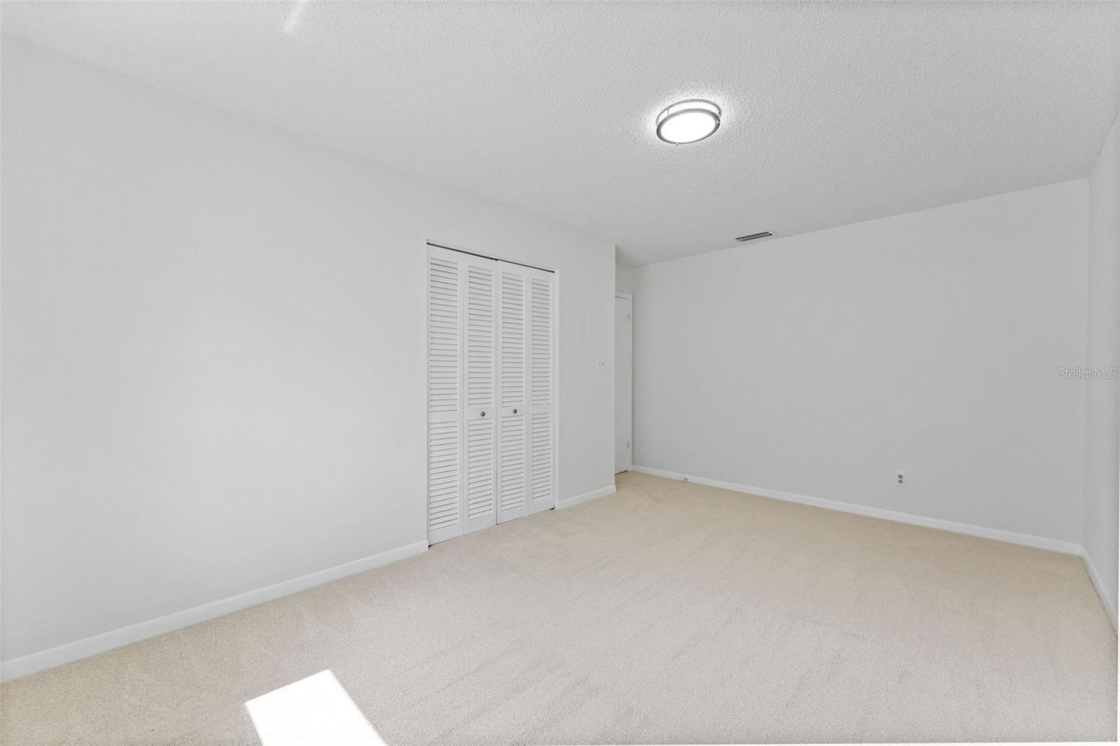 WHISPERING PINES FOREST 4TH ADD - Residential