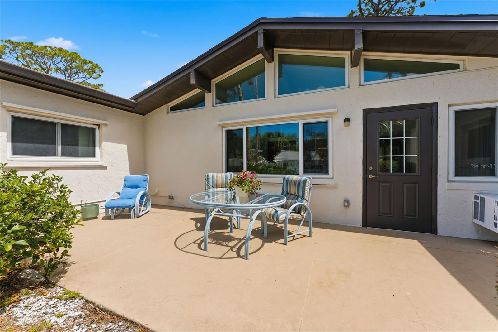 WHISPERING PINES FOREST 4TH ADD - Residential