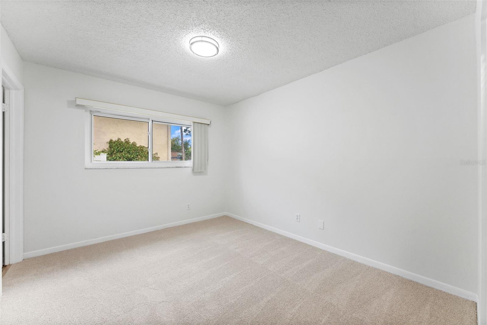 WHISPERING PINES FOREST 4TH ADD - Residential