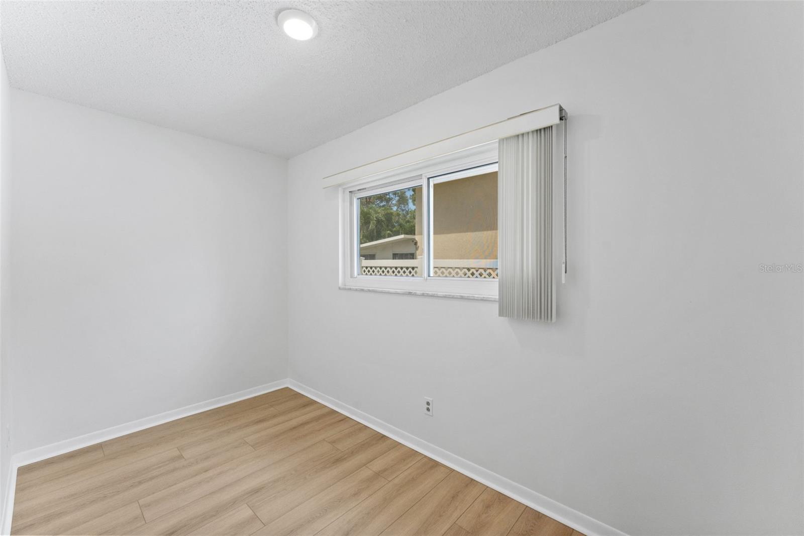WHISPERING PINES FOREST 4TH ADD - Residential