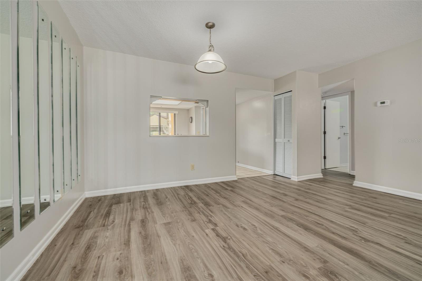 MAGNOLIA RIDGE CONDO - Residential